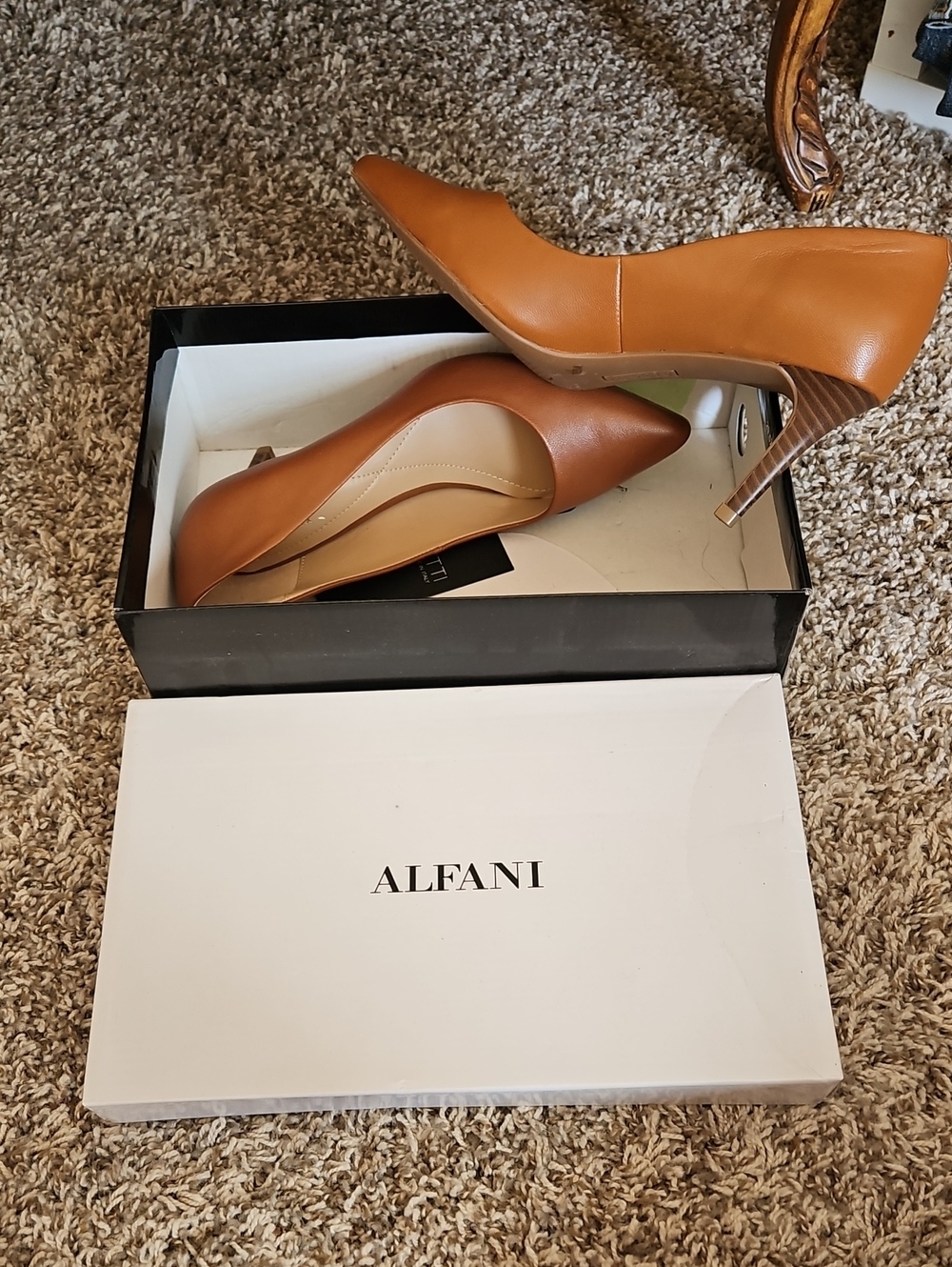 NWB - Alfani Cognac Pointed-Toe Stiletto Pumps